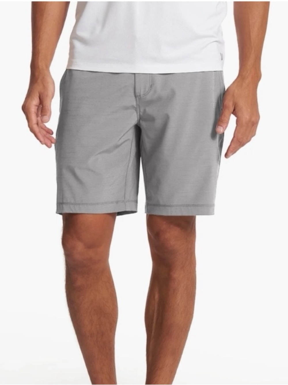 Vuori men’s pebble grey stretch shorts size 38